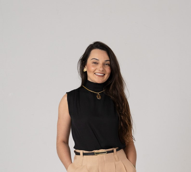 BLUSA SOCIAL FERNANDA COM TRANSPARENCIA E GOLA ALTA